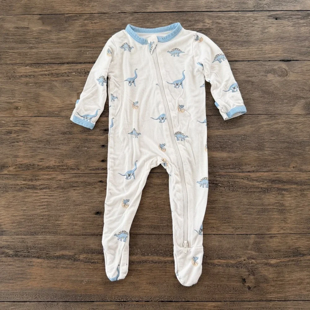 Kyte Baby Blue Dinosaur Bamboo Rayon Zippered Footie Sleeper 0-3 Months‎